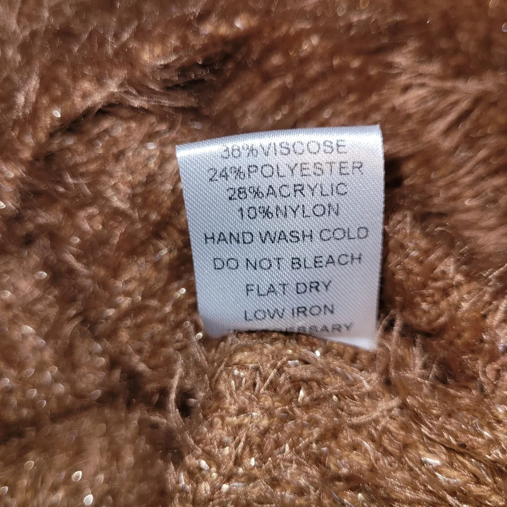 Cozy & Shimmery Mittoshop Fuzzy Knit Sweater - Size L - Picture 4 of 6